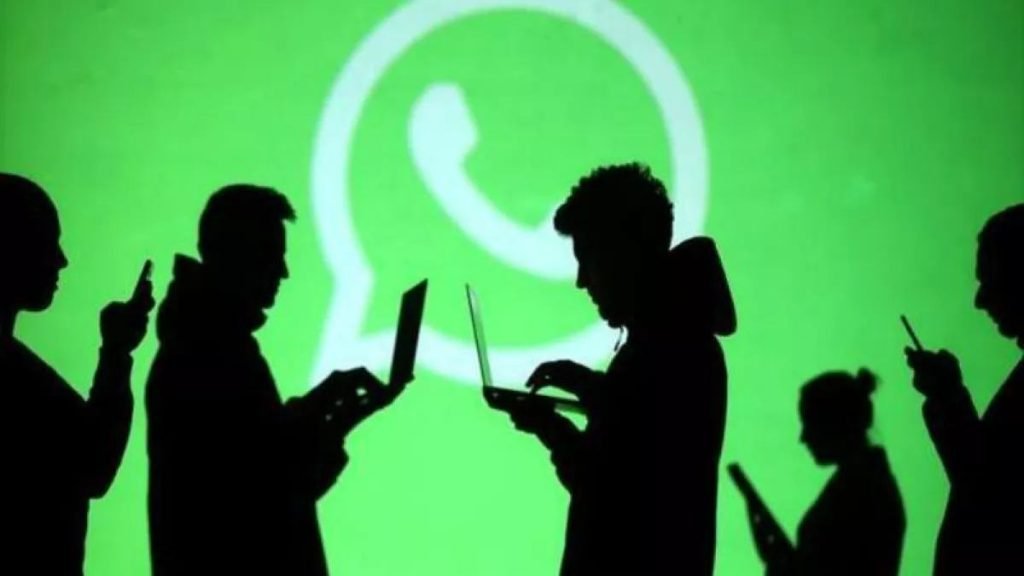 WhatsApp Kullanıcılarına Müjde: Sohbetlerde Birden Fazla Mesajı Sabitleyebileceksiniz!